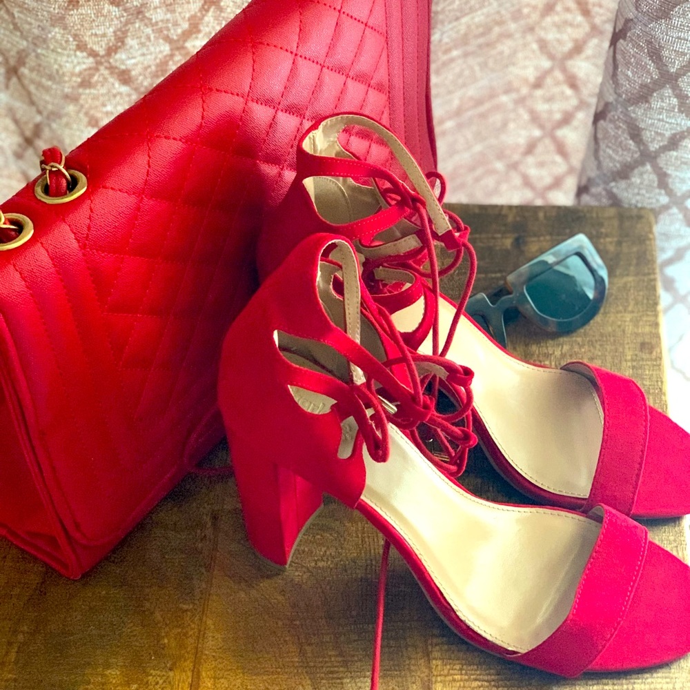 NEW platform sandals with tie ankle size 11